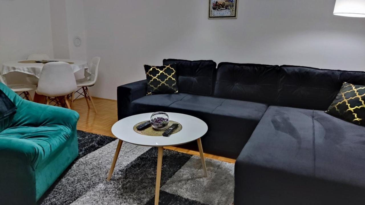 Apartman Carica Visoko Zewnętrze zdjęcie