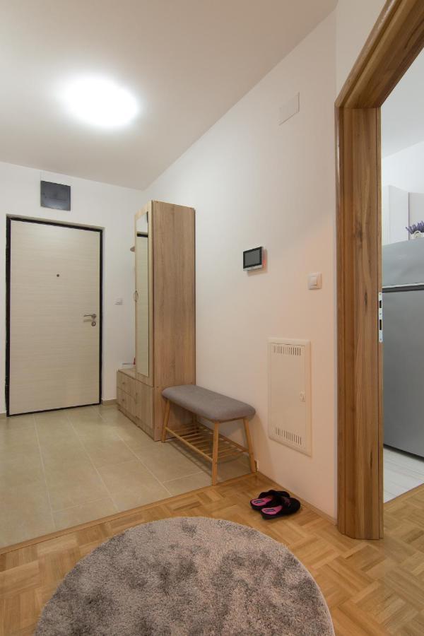 Apartman Carica Visoko Zewnętrze zdjęcie