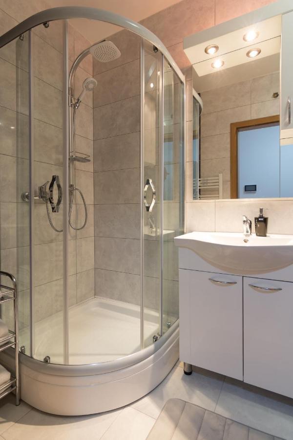 Apartman Carica Visoko Zewnętrze zdjęcie
